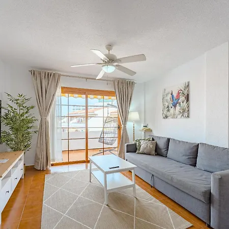 Garden Palm Apartment *